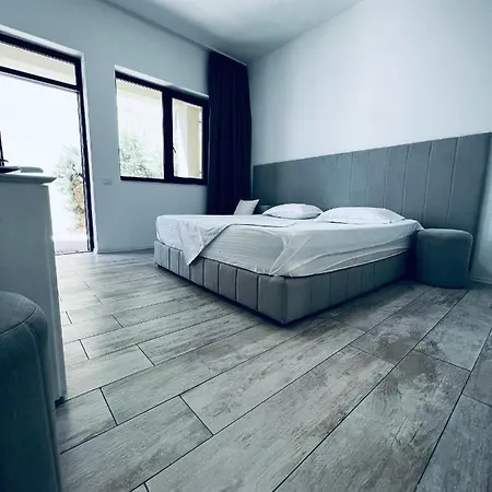 Cazare Mamaia Nord Gabriela Guest house *